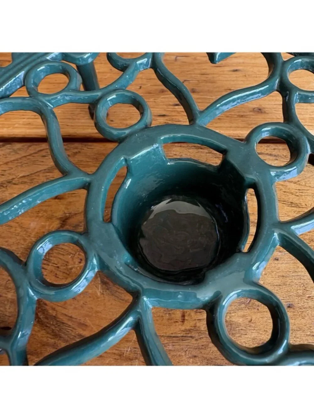 Vintage Cast Iron Chafing Trivet Green Enamel Heart Tealight Candle Center